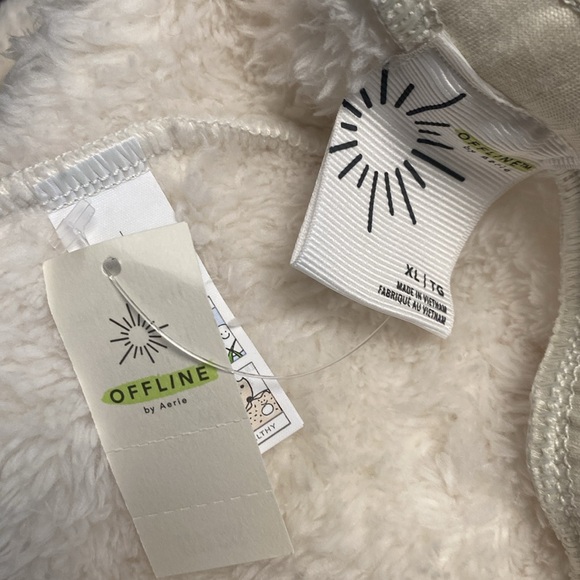 (SOLD) OFFLINE AERIE XL Offwhite sherpa zipper pocket cozy warm jogger pants - Picture 5 of 9